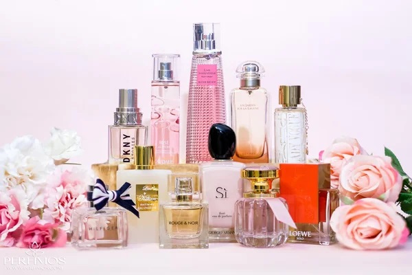 راهنمای جامع انتخاب عطر؛ چگونه رایحه‌ای مناسب شخصیت خود پیدا کنیم؟